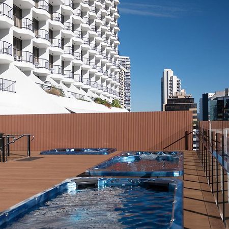 Hotel Apartments On 22 View Avenue, Surfers Paradise โกลด์โคสต์ ภายนอก รูปภาพ